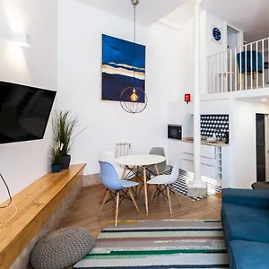 https://feels-like-home-graca-lovely-apartment-ii.hotels-lisbon-portugal.com